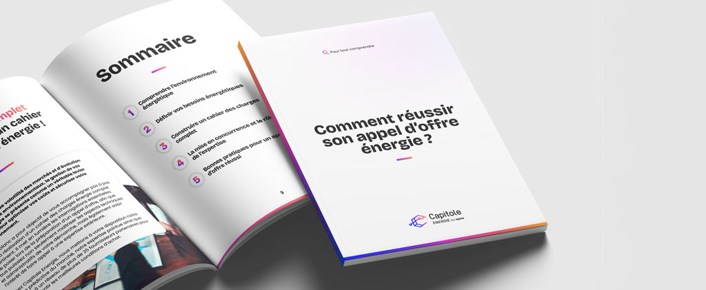 Trois livrets sont présentés ; la couverture indique 