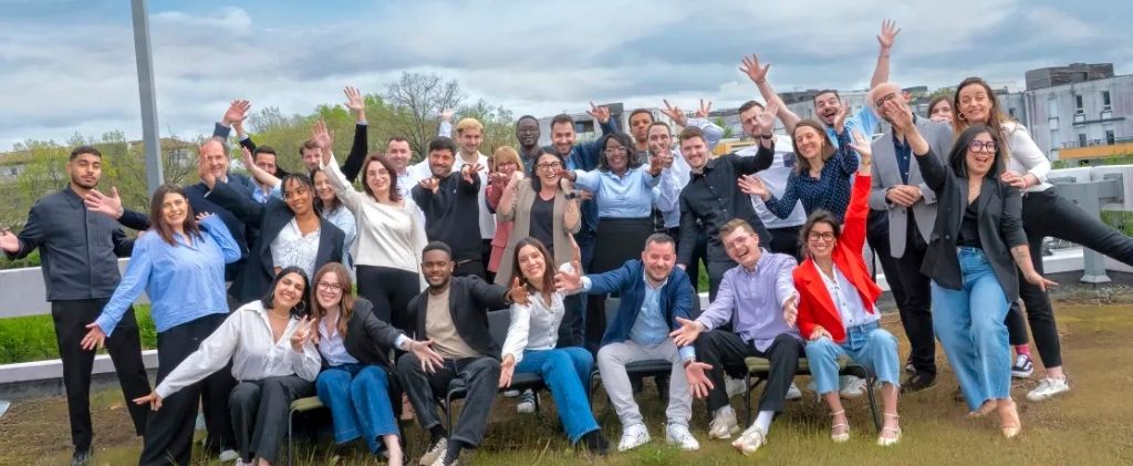 Photo de groupe des collaborateurs de Capitole Énergie